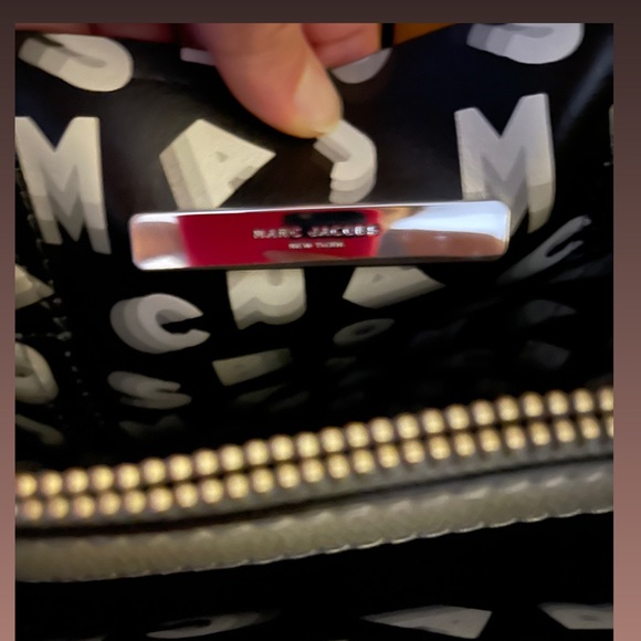 Marc Jacobs Repeat Tote - Picture 3 of 4